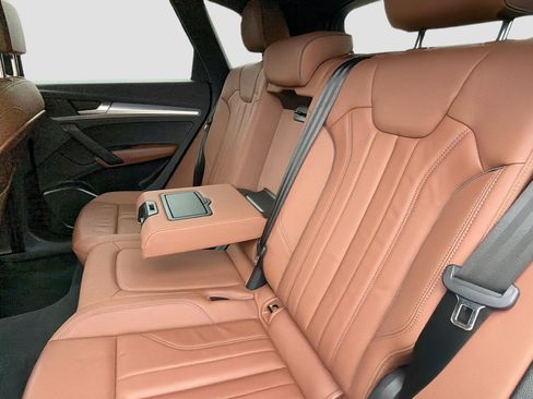 Used 2025 Audi Q5 2.0T Premium image 21