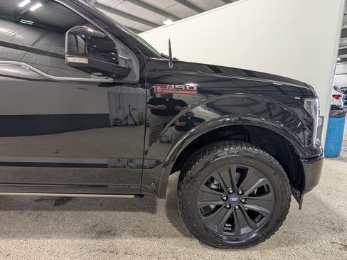 Used 2020 Ford F150 Lariat w/ Equipment Group 502A Luxury AWD/4WD image 11