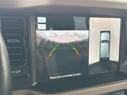 Used 2023 Ford Bronco Wildtrak image 30