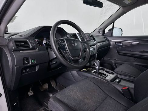 Used 2019 Honda Ridgeline Sport image 10