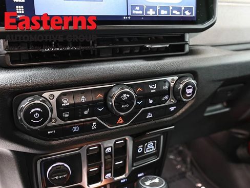 Used 2025 Jeep Wrangler Unlimited Sport S 4xe image 19