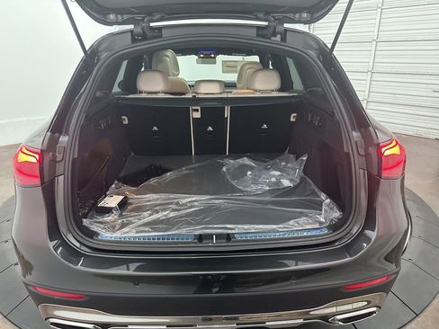 Used 2026 Mercedes-Benz GLC 300 image 24