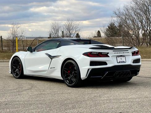 Used 2024 Chevrolet Corvette Z06 image 8