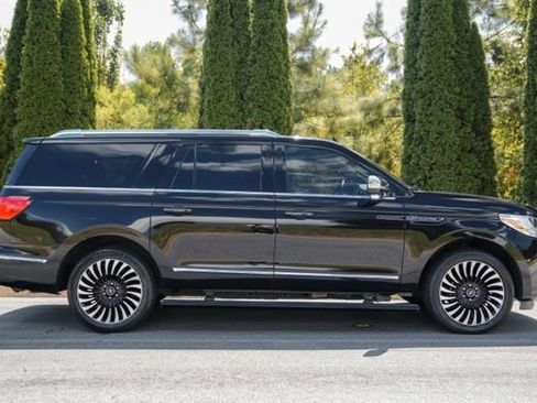 Used 2020 Lincoln Navigator L Black Label AWD/4WD image 8