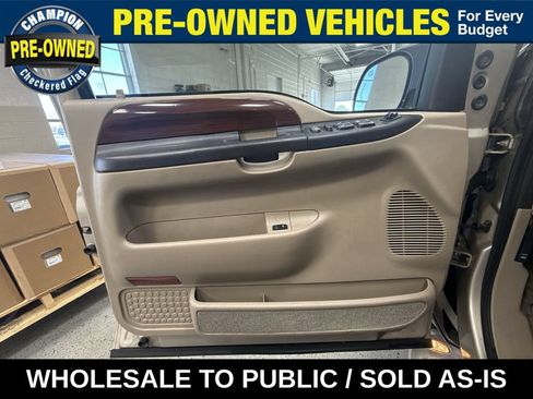 Used 2005 Ford Excursion Limited AWD/4WD image 23