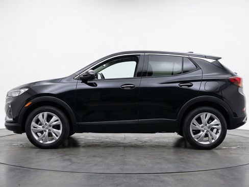 Used 2025 Buick Encore GX Preferred AWD/4WD image 5