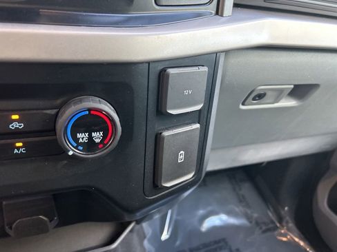 Used 2023 Ford F150 XLT RWD image 45