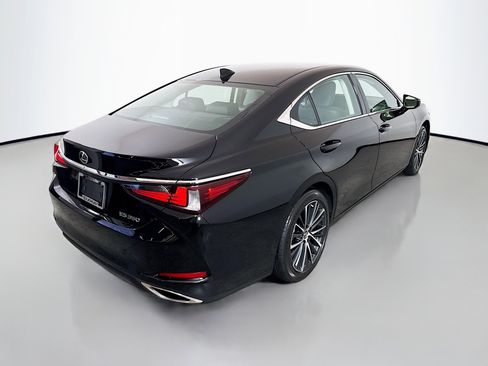 Certified 2025 Lexus ES 350 350 w/ Premium Package image 7