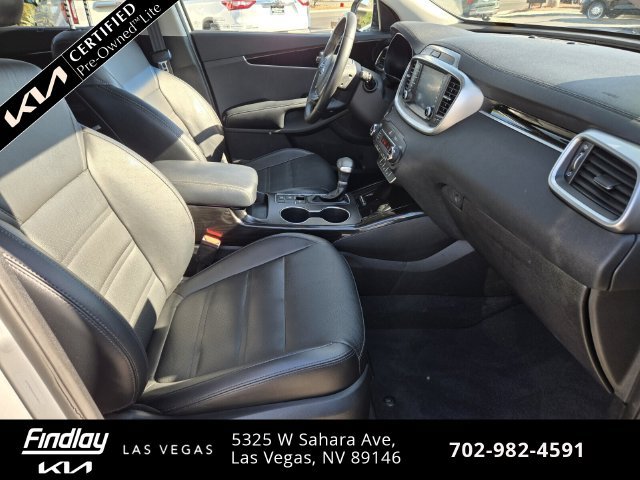 Used 2019 Kia Sorento EX w/ EX Touring Package AWD/4WD image 21