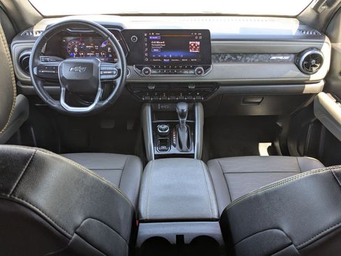 Certified 2024 Chevrolet Colorado ZR2 w/ ZR2 Convenience Package III AWD/4WD image 27