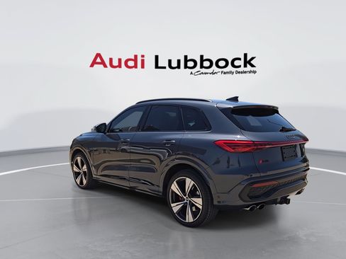 Used 2025 Audi SQ5 Premium Plus AWD/4WD image 6