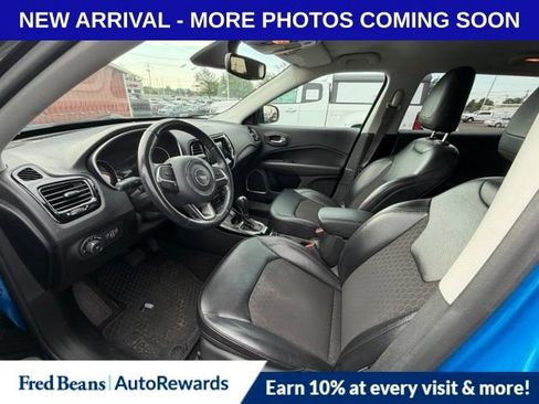 Used 2020 Jeep Compass Latitude AWD/4WD image 10