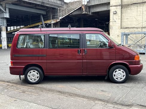 Used 1999 Volkswagen Eurovan MV FWD image 59