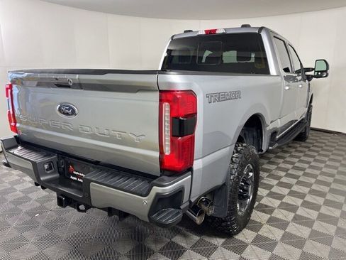 Certified 2024 Ford F250 Lariat w/ Lariat Ultimate Package image 5