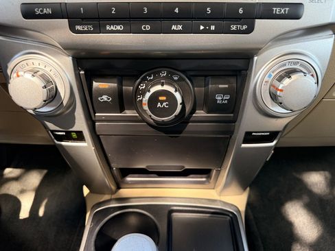 Used 2011 Toyota 4Runner SR5 w/ Premium Pkg w/Leather RWD image 25