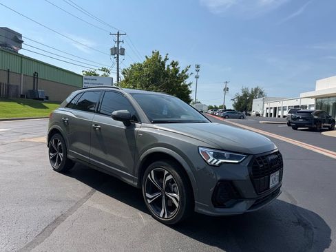 Used 2024 Audi Q3 2.0T Premium Plus w/ Premium Plus Package AWD/4WD image 1