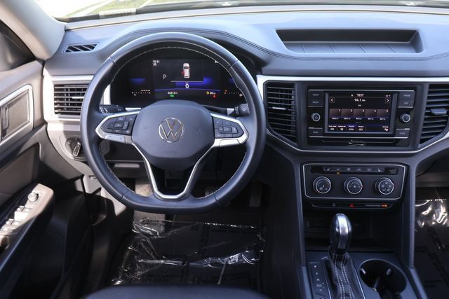 Used 2023 Volkswagen Atlas SE FWD image 15