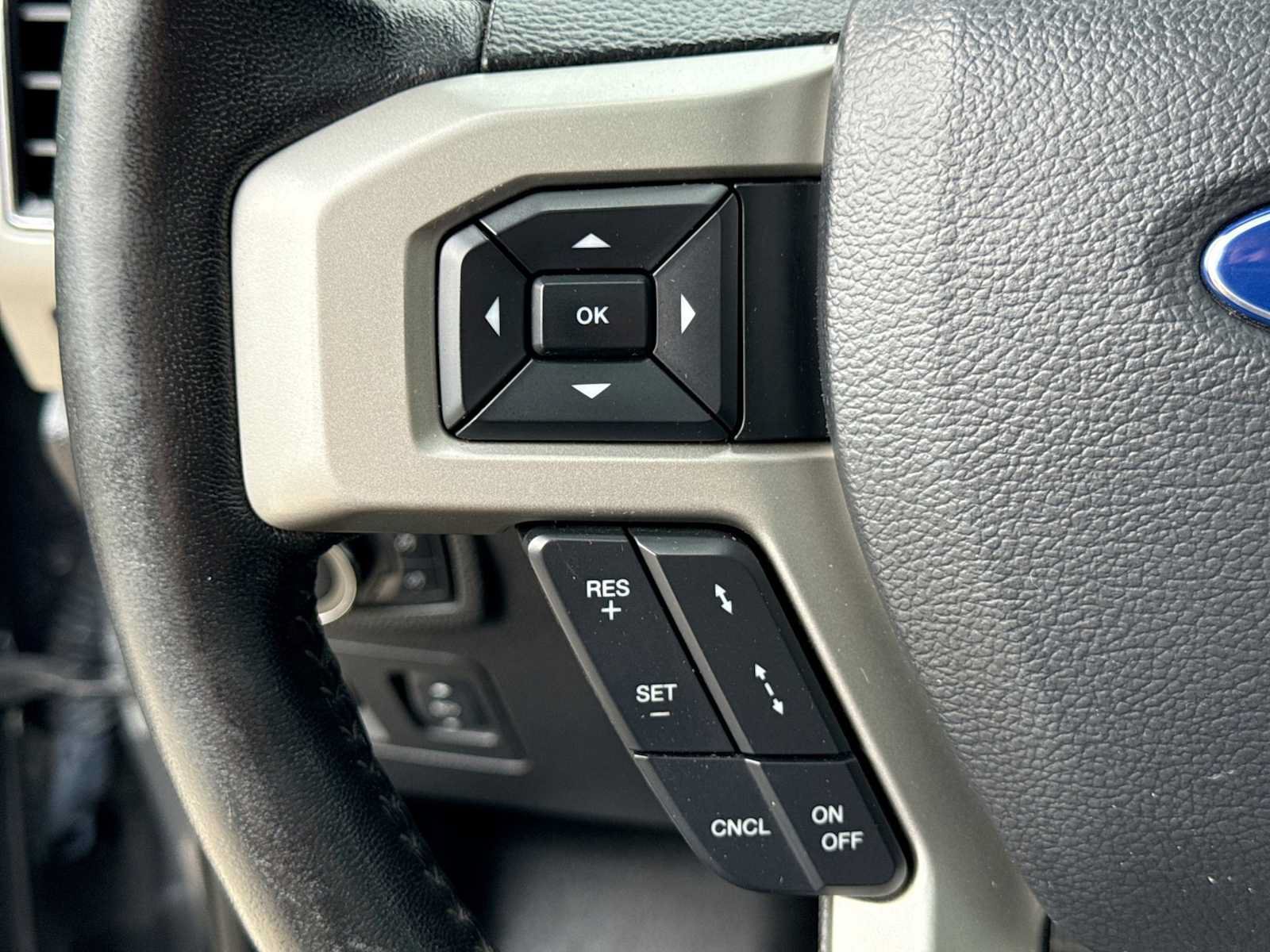 Certified 2018 Ford F150 Lariat w/ Equipment Group 502A Luxury AWD/4WD image 24