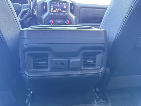 Used 2021 Chevrolet Silverado 1500 LT Trail Boss w/ Convenience Package II image 35