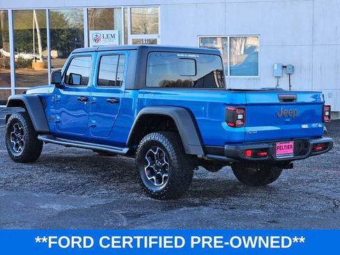 Used 2023 Jeep Gladiator Rubicon w/ Cold Weather Group image 4