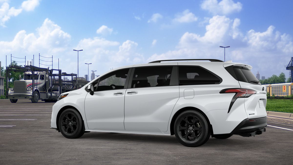 New 2026 Toyota Sienna XLE Woodland Edition AWD/4WD image 5