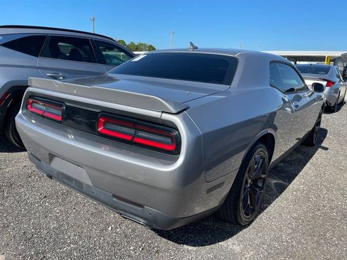 Used 2018 Dodge Challenger SXT Plus RWD image 4