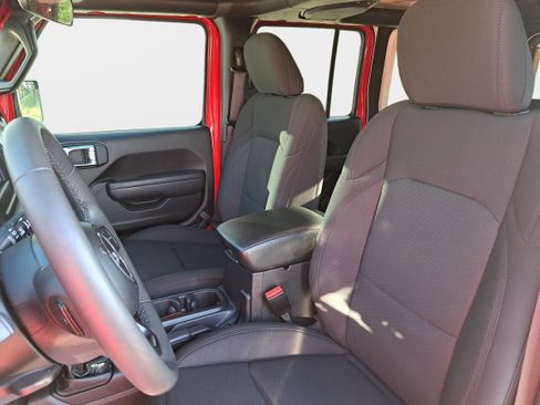 Used 2023 Jeep Wrangler Unlimited Sport AWD/4WD image 15