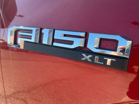 Used 2018 Ford F150 XLT w/ Equipment Group 302A Luxury image 32