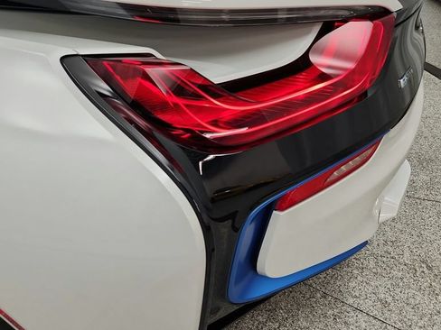 Used 2016 BMW i8 AWD/4WD image 41
