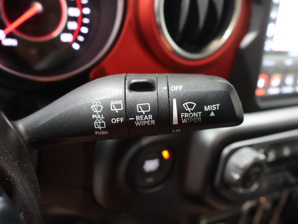 Used 2020 Jeep Wrangler Unlimited Rubicon AWD/4WD image 35