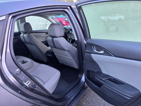 Used 2019 Honda Civic EX image 13
