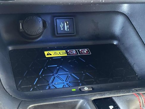 Used 2024 Toyota RAV4 XSE w/ Premium Package AWD/4WD image 33