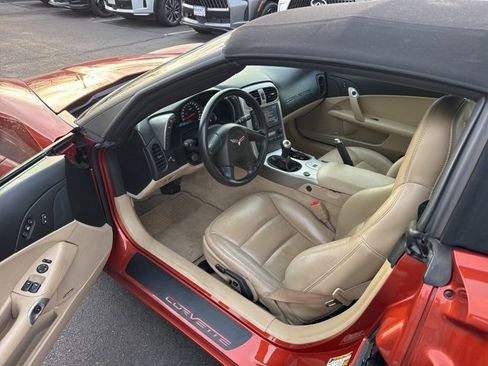Used 2005 Chevrolet Corvette Convertible w/ Preferred Equipment Group image 11