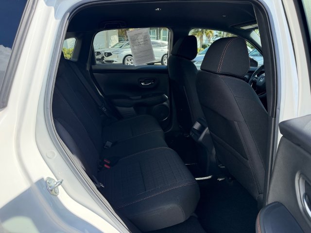 Certified 2025 Honda HR-V Sport image 17