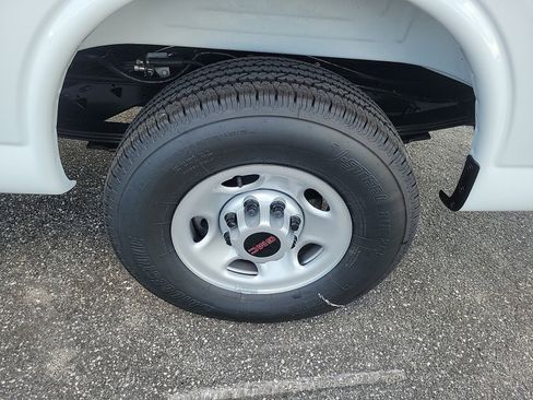 New 2025 GMC Savana 2500 w/ Driver Convenience Package image 7