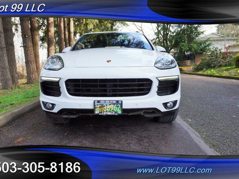 Used 2017 Porsche Cayenne Platinum Edition image 6