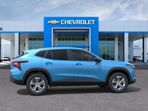 New 2026 Chevrolet Trax LS image 5