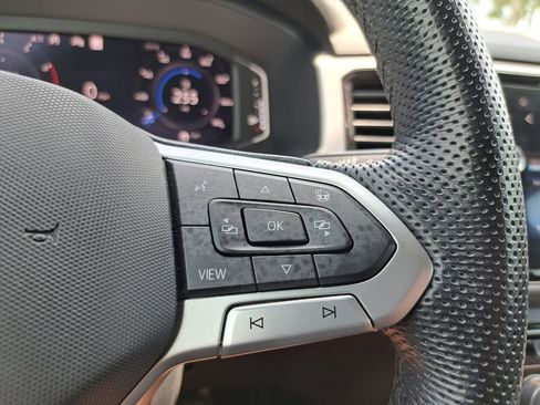 Used 2020 Volkswagen Atlas Cross Sport SEL R-Line FWD image 14