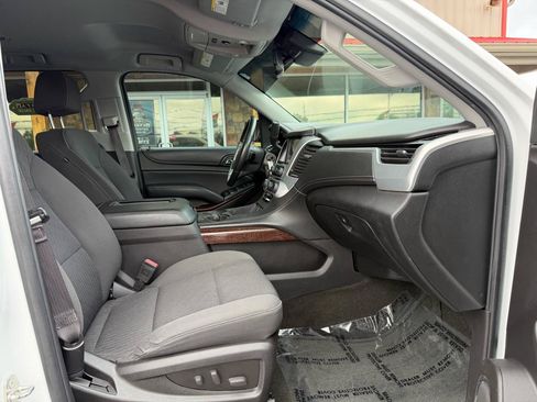 Used 2016 GMC Yukon SLE w/ HD Trailering Package AWD/4WD image 26