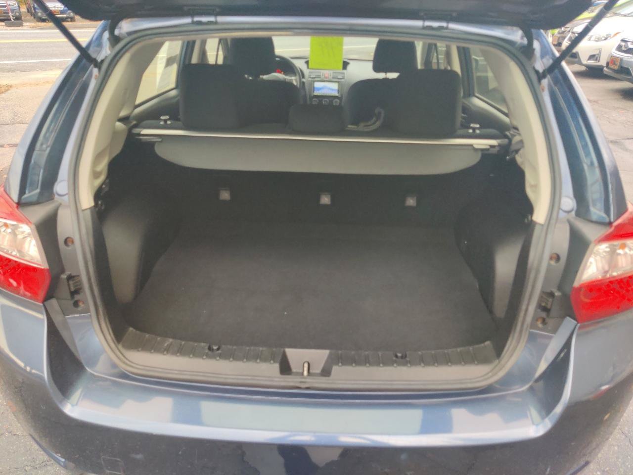 Used 2013 Subaru Impreza 2.0i Premium w/ All-Weather Pkg AWD/4WD image 14