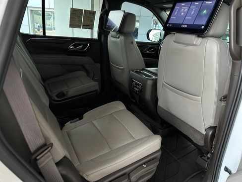 Used 2021 Chevrolet Tahoe LT w/ Rear Media and Nav Package RWD image 19