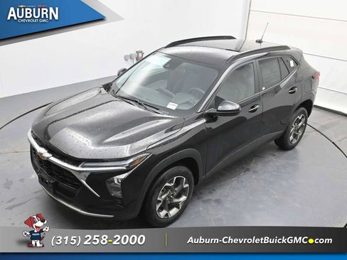 New 2026 Chevrolet Trax LT image 25