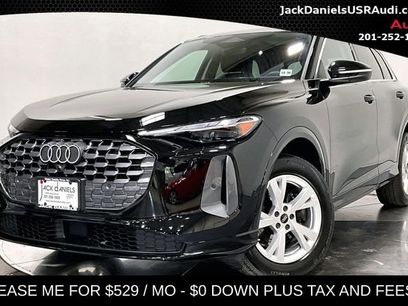 Used 2025 Audi Q5 Premium w/ Convenience Package