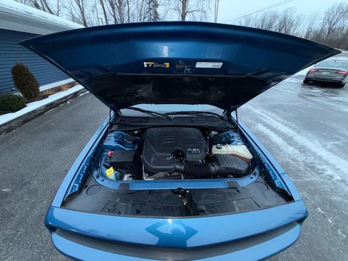 Used 2021 Dodge Challenger GT image 28