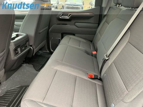 Used 2026 Chevrolet Silverado 1500 RST AWD/4WD image 17