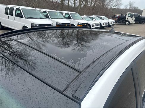 Used 2019 Hyundai Tucson Night w/ Cargo Package image 13