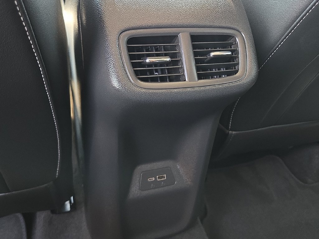 Used 2025 Buick Envision Sport Touring AWD/4WD image 12
