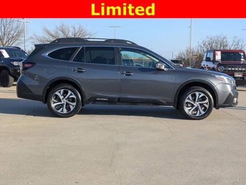 Used 2022 Subaru Outback Limited w/ Popular Package #2 image 4
