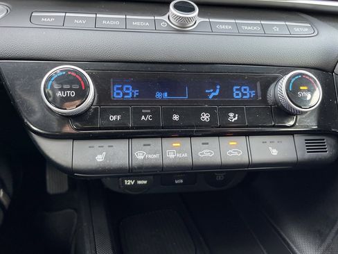 Certified 2025 Hyundai Elantra SEL w/ Cargo Package image 12