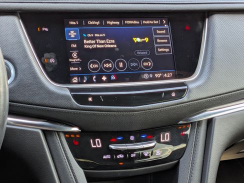 Used 2022 Cadillac XT5 Luxury FWD image 19